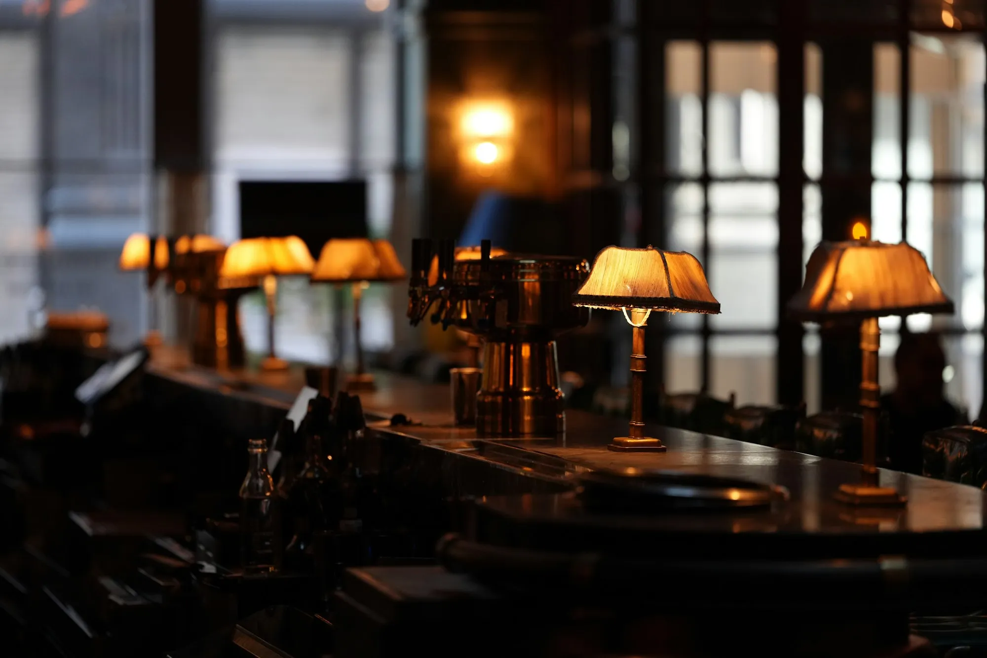 Lamps bar